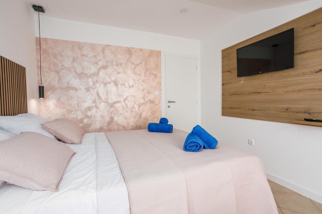 Apartmen Plus U Centru Blizu Plaze Nijvice Zewnętrze zdjęcie